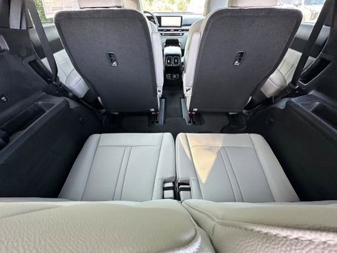 New 2025 Kia Sorento SX Prestige image 13