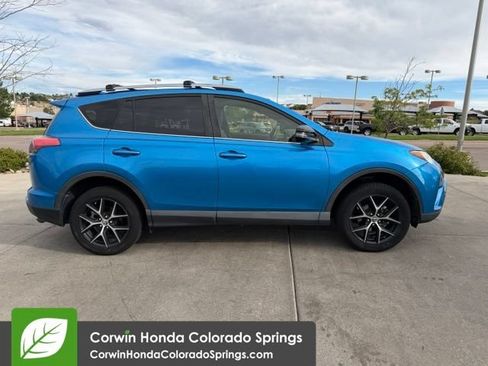 Used 2018 Toyota RAV4 SE w/ Power Extra Value Package AWD/4WD image 11