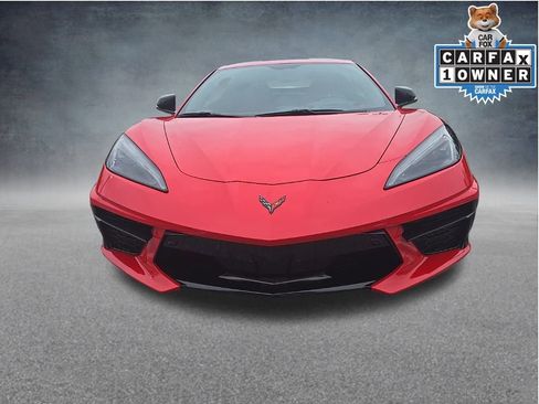 Used 2021 Chevrolet Corvette Stingray Preferred Cpe w/ Engine Appearance Package image 2