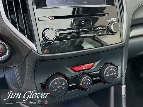 Used 2022 Subaru Forester Premium image 33