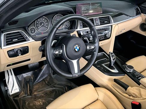 Used 2019 BMW 440i xDrive Convertible w/ M Sport Package AWD/4WD image 17