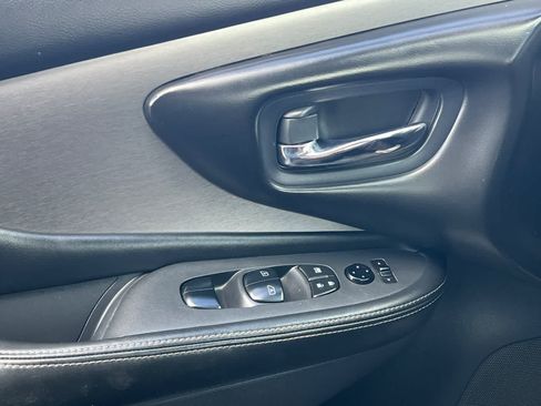 Used 2021 Nissan Murano SV FWD image 13