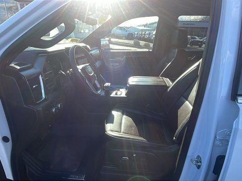 Used 2023 GMC Sierra 1500 Denali w/ Technology Package image 26