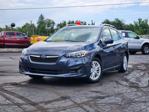 Used 2017 Subaru Impreza 2.0i Premium w/ BSD & Rcta/SRF/Eyesight AWD/4WD image 1