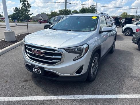Used 2020 GMC Terrain SLT w/ Preferred Package AWD/4WD image 1