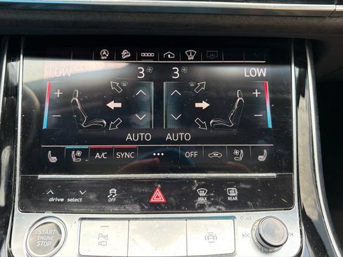 Used 2021 Audi Q7 3.0T Prestige w/ Prestige Package AWD/4WD image 21