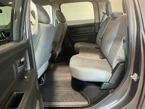Used 2019 RAM 1500 Tradesman w/ Tradesman SXT Package AWD/4WD image 27
