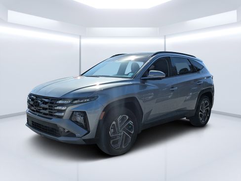 Certified 2025 Hyundai Tucson Limited image 7