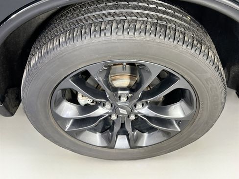 Used 2022 Dodge Durango GT w/ Blacktop Package image 32