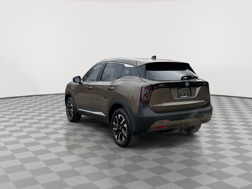 Used 2026 Nissan Kicks SV w/ SV Premium Package AWD/4WD image 8