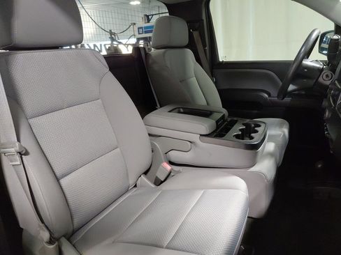 Used 2016 GMC Sierra 1500 4x4 Regular Cab w/ Sierra Convenience Package image 18