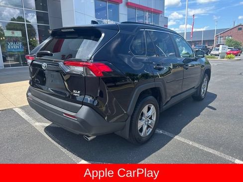 Used 2025 Toyota RAV4 XLE AWD/4WD image 3