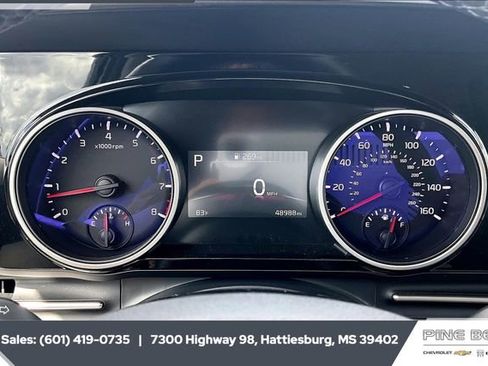 Used 2024 Kia Carnival EX image 14