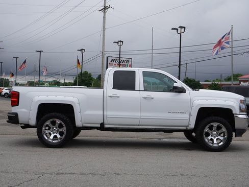 Used 2016 Chevrolet Silverado 1500 LT w/ All Star Edition AWD/4WD image 8