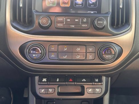 Used 2017 GMC Canyon Denali AWD/4WD image 32