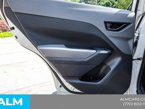 Used 2025 Subaru Crosstrek 2.5i Premium AWD/4WD image 44