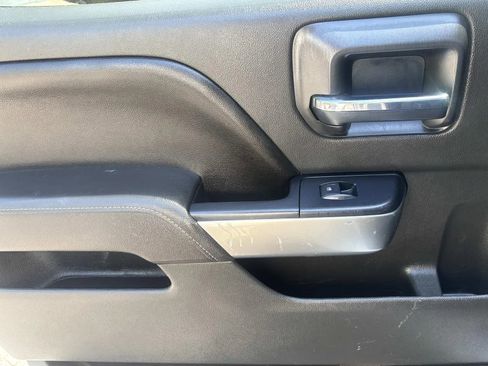 Used 2017 Chevrolet Silverado 1500 LT w/ All Star Edition image 10