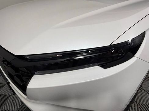 Used 2026 Honda CR-V Sport image 11