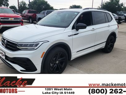 Used 2024 Volkswagen Tiguan SE R-Line