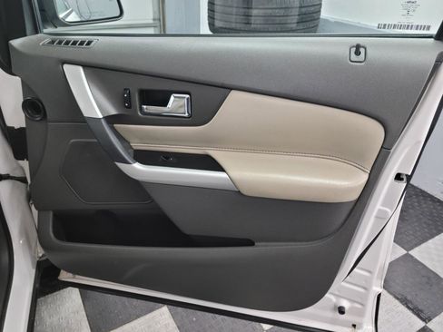 Used 2014 Ford Edge SEL w/ Equipment Group 205A image 21