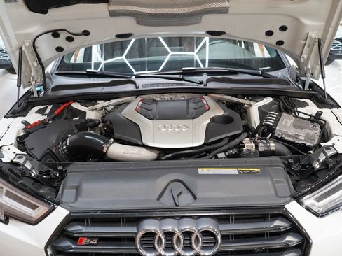 Used 2018 Audi S4 Premium Plus w/ Navigation Package image 28