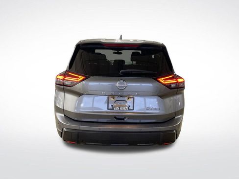 Certified 2024 Nissan Rogue SV image 11