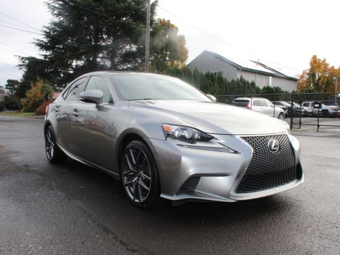 Used 2015 Lexus IS 250 image 7