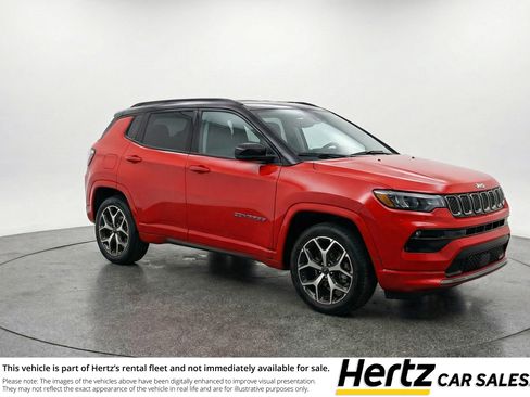Used 2025 Jeep Compass Limited AWD/4WD image 1