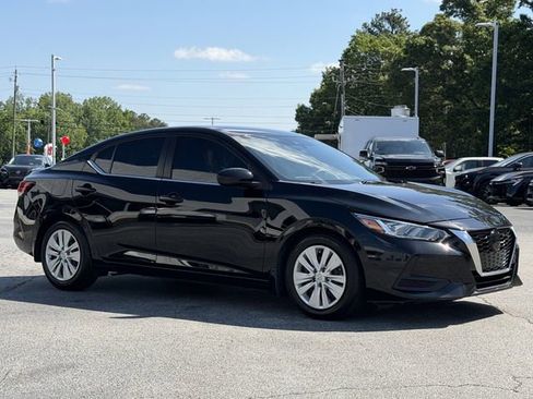Certified 2022 Nissan Sentra S w/ Lighting Package FWD image 8