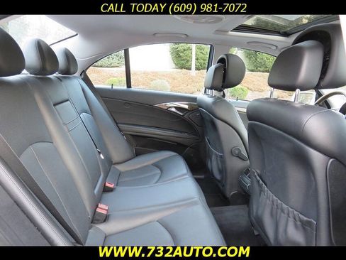 Used 2007 Mercedes-Benz E 350 4MATIC Sedan image 28