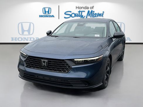 New 2025 Honda Accord SE image 3