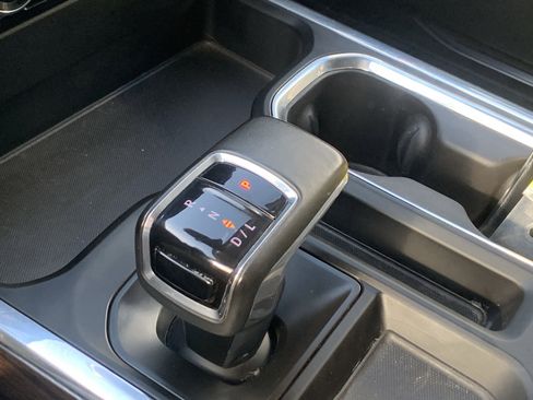 Used 2023 GMC Sierra 1500 SLT w/ SLT Premium Plus Package image 23