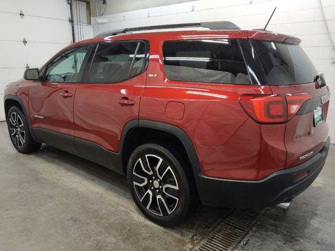 Used 2019 GMC Acadia SLT w/ Black Edition image 3