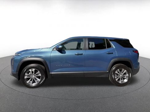 Used 2025 Chevrolet Equinox LT image 9