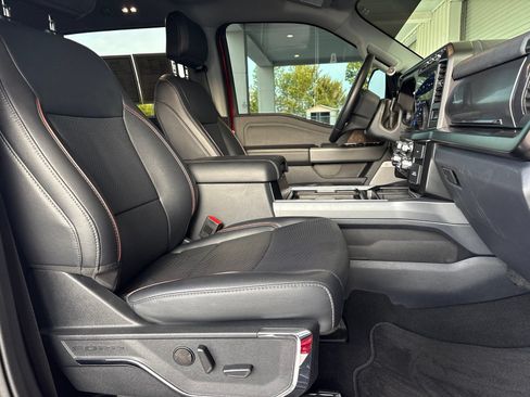 Used 2024 Ford F250 Lariat w/ Lariat Ultimate Package AWD/4WD image 21