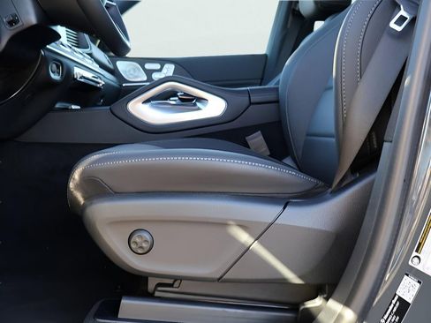 New 2026 Mercedes-Benz GLE 450 4MATIC image 39