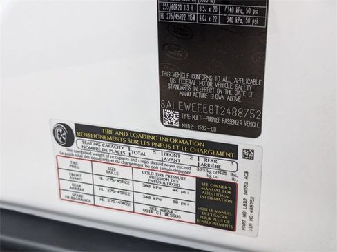 New 2026 Land Rover Defender 110 V8 image 22