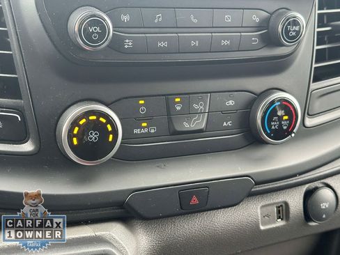 Used 2024 Ford Transit 250 Low Roof w/ Exterior Upgrade Package RWD image 29