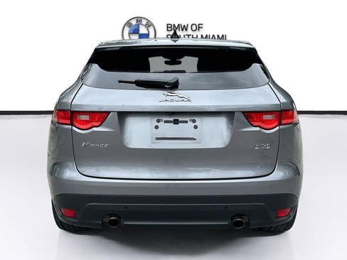 Used 2020 Jaguar F-PACE Premium image 6