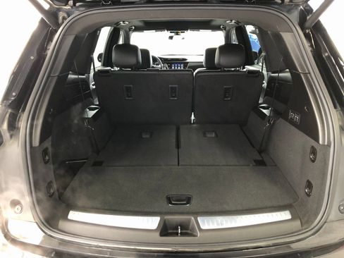 Certified 2023 Cadillac XT6 Sport image 9