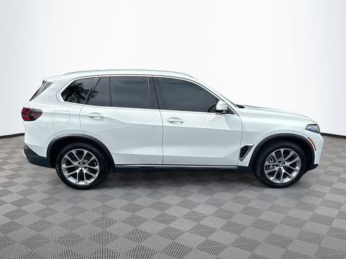Used 2024 BMW X5 xDrive40i w/ Premium Package AWD/4WD image 5