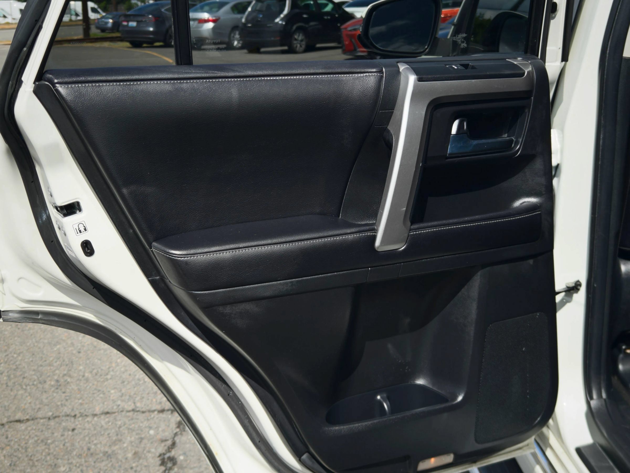 Used 2017 Toyota 4Runner Limited AWD/4WD image 42