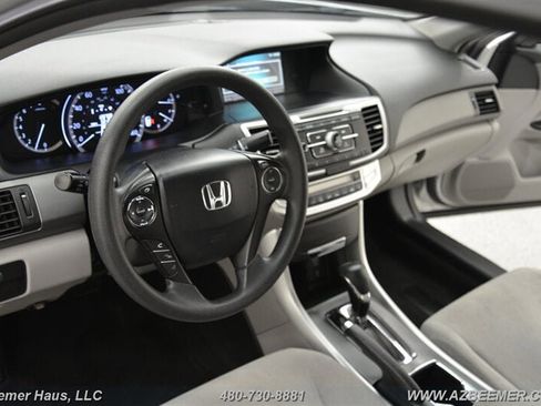 Used 2013 Honda Accord LX image 13