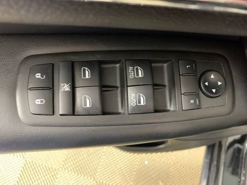 Used 2021 Jeep Grand Cherokee Limited AWD/4WD image 30