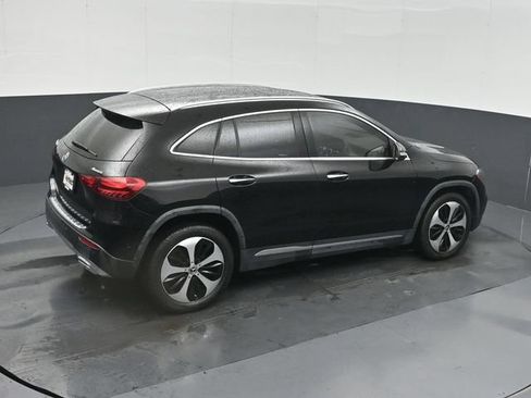 Used 2025 Mercedes-Benz GLA 250 4MATIC image 40