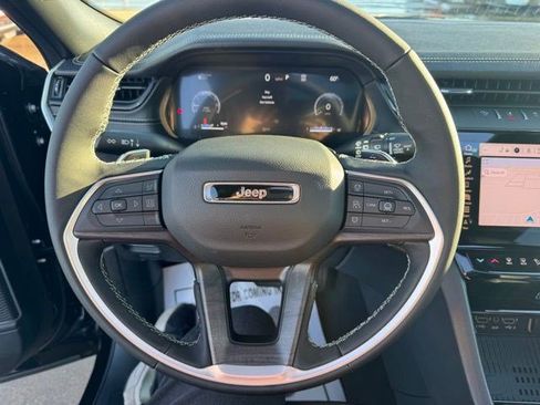 New 2026 Jeep Grand Cherokee L Limited image 15