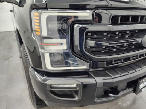 Used 2020 Ford F350 Lariat image 23