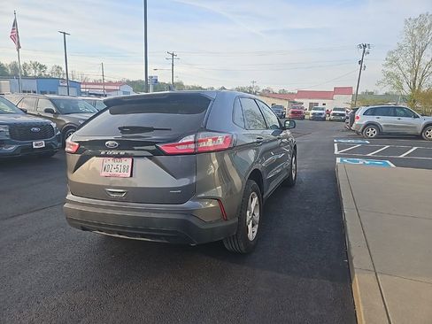 Used 2024 Ford Edge SE w/ Cargo Accessory Package image 3