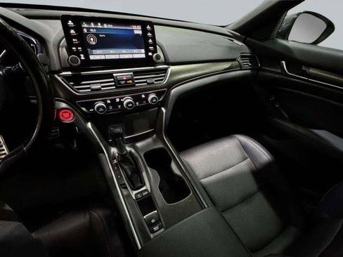 Used 2020 Honda Accord Sport image 38