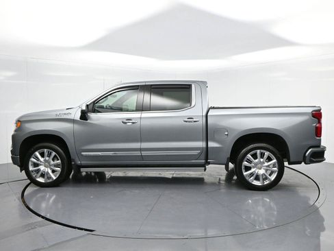 Used 2026 Chevrolet Silverado 1500 High Country AWD/4WD image 4